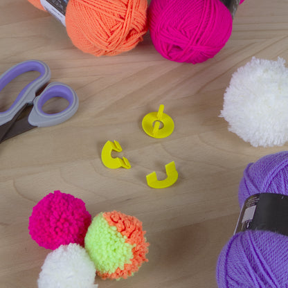 DYI pompom maker