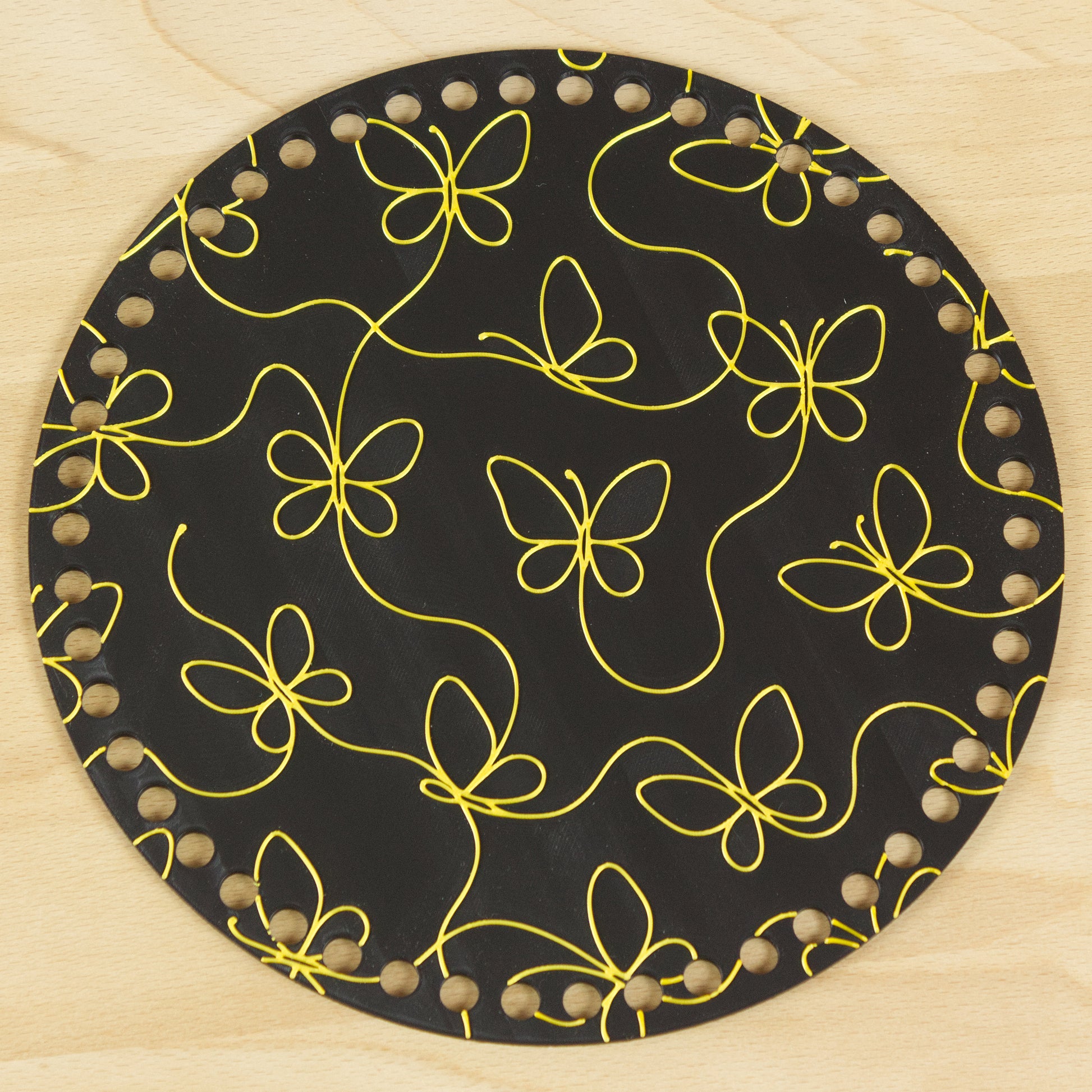 Rund bund med sommerfugle 22 cm